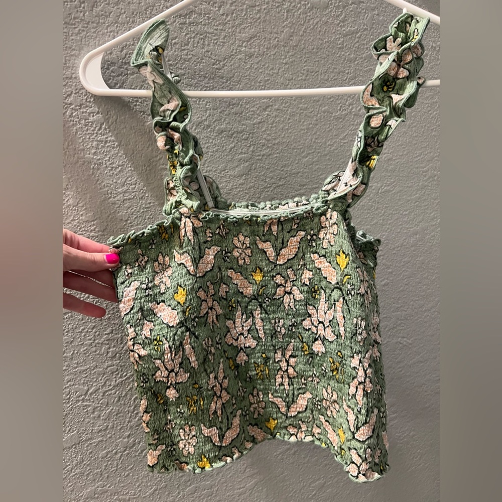 Aerie smocked crop tank size small